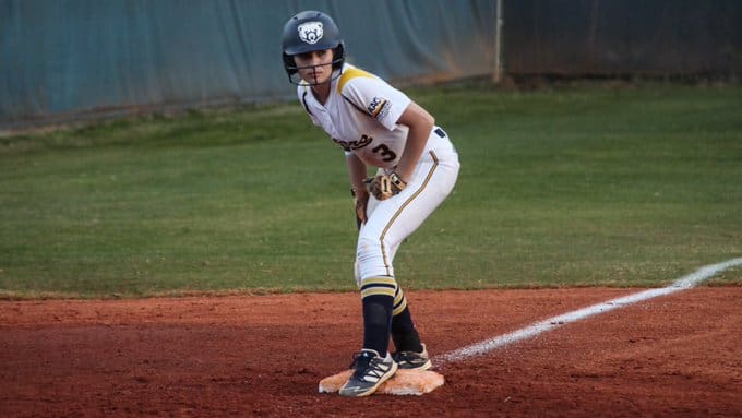 No 24 Tmu Softball Stays Perfect In Aac With Fourth Straight Sweep Wrwh